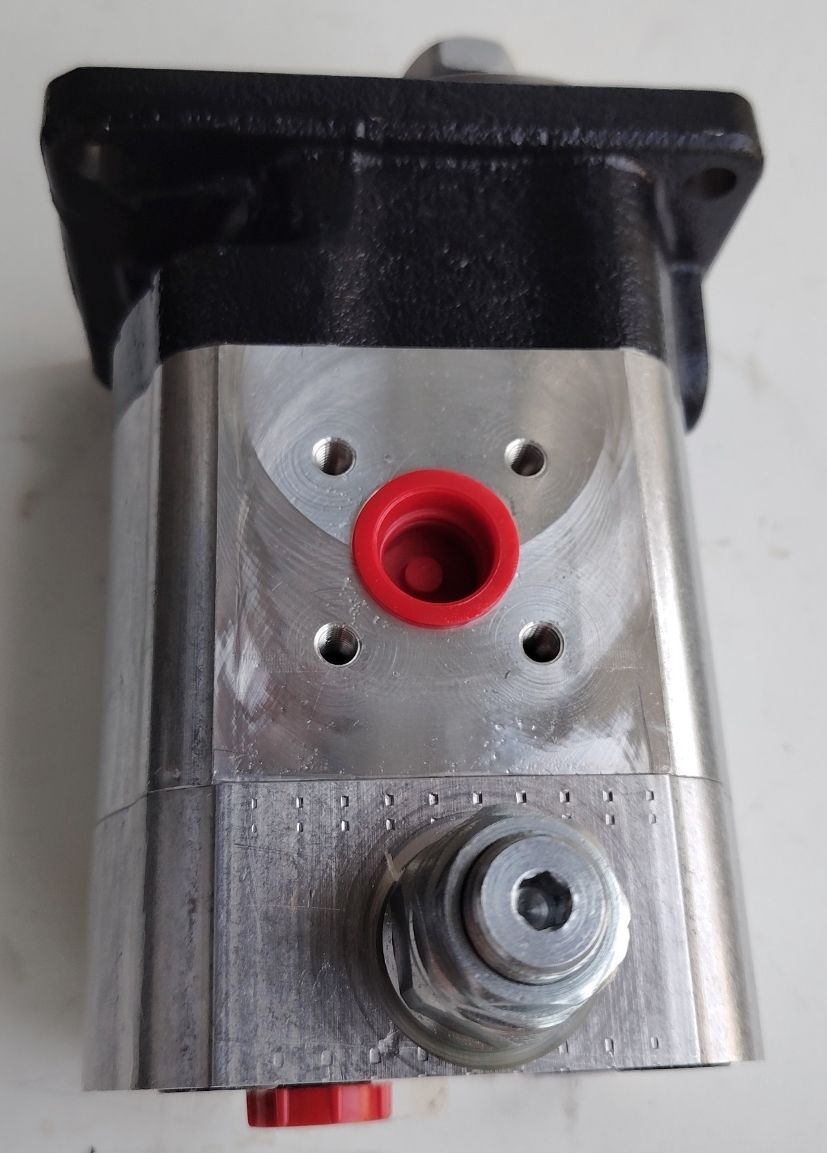 Гидромотор 05810509 фота-1